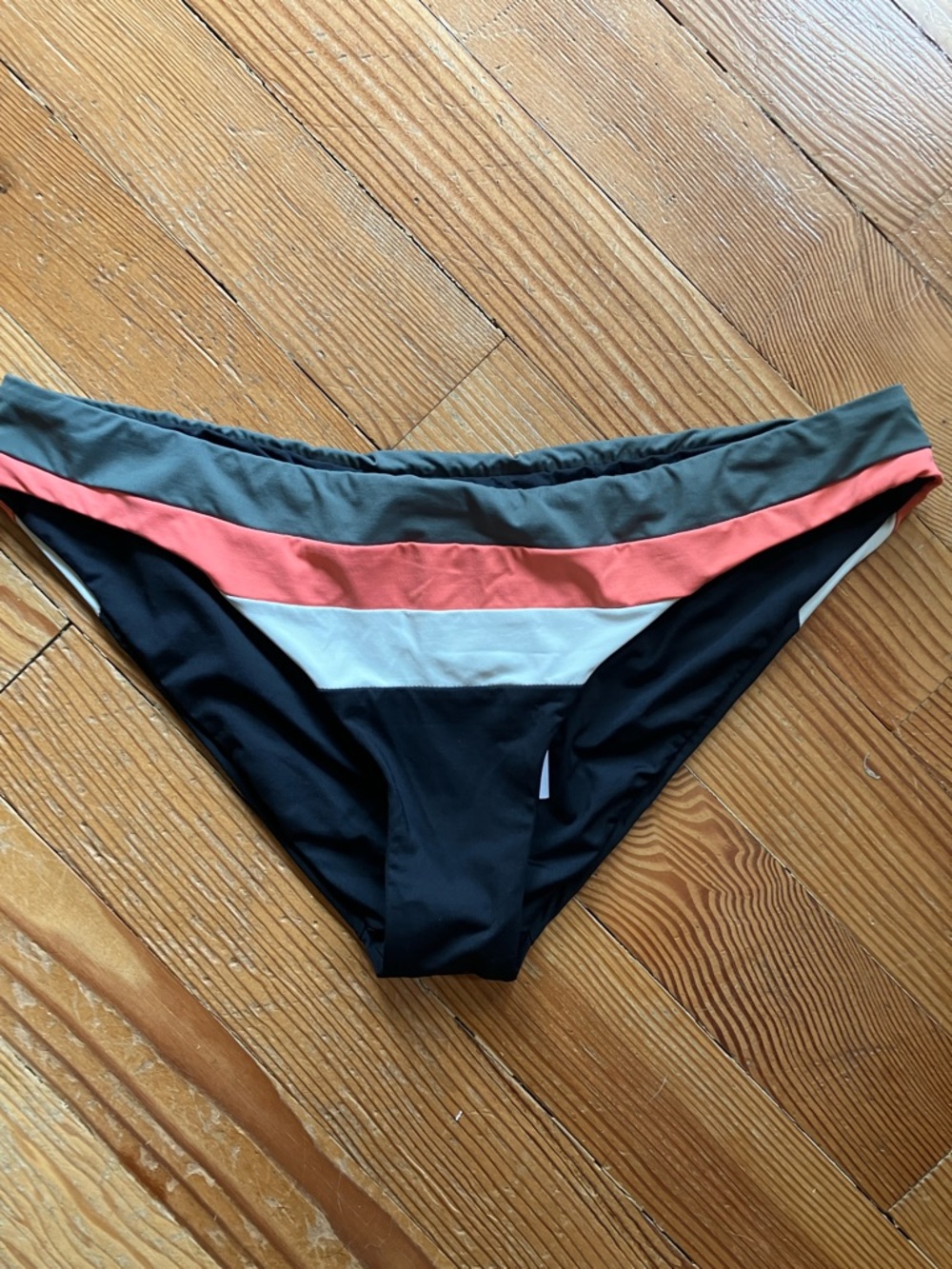 NWT BECCA Multicolor Hipster Bikini Bottom in Black, Coral, Olive and White